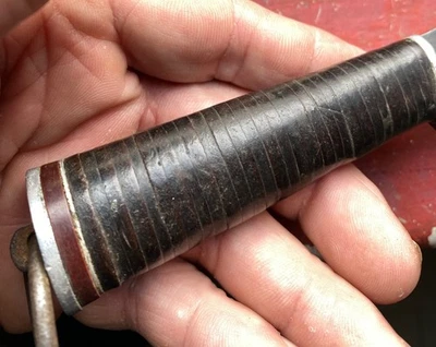 Cuchillo militar vintage Remington Dupont RH-84 con anillo, protector de aluminio y pomo Foto 1 de 4