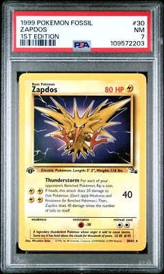 1999 Pokémon Fossil 1st Edition Zapdos 30/62 PSA 7 - Image 1 of 2
