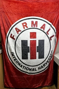 Farmall Interantional Harvestor 80" x 60" Sherpa Fleece Blanket - Picture 1 of 2