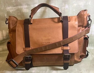 Sac bandoulière messager en cuir grainé marron pour ordinateur portable Velez - Photo 1/10