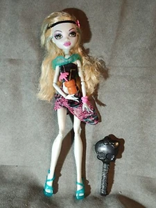 MONSTER HIGH G1 - Muñeca LAGOONA BLUE "SKULL SHORES / COSTA CALAVERA" y peine - Imagen 1 de 5