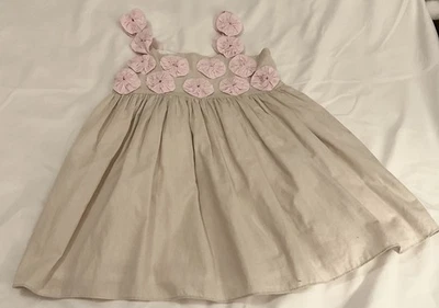 Halabaloo Boutique Dress Girls Size: 5 Khaki With Pink Upper Flowers - Image 1 of 4