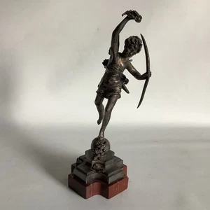 Estatua de bronce de Diana la Cazadora firmada por Ernest Rancoulet - Imagen 1 de 18