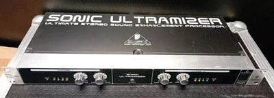 BEHRINGER SONIC ULTRAMIZER SU9920 PROCESSOR. GOOD CONDITION AND WORKING ORDER  - Image 1 of 4