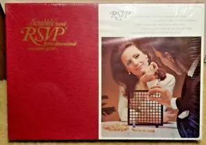 RSVP Scrabble Brand gioco di parole tridimensionale 2 giocatori di Selchow & Righter NISB - Foto 1 di 4