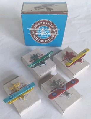 Collector's Set 4 Miniature Biplanes Readers Digest Die Cast Metal Original Box - Image 1 of 4