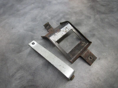 Ford Galaxy Ltd 1965 1966 soporte de altavoz de tablero y soporte de radio Foto 1 de 4