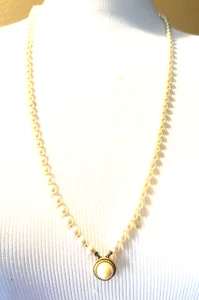 Collar Crown Trifari Años 50 Imitación Perla Crema Tono Dorado Hilo Único Clásico - Imagen 1 de 17