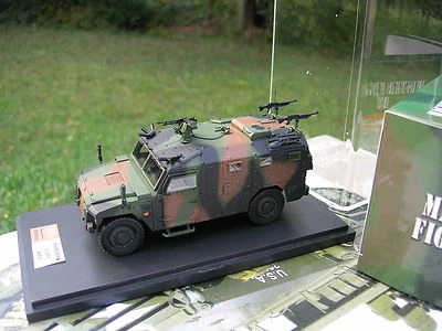 PROMO MASTER FIGHTER 1/48 MILITAIRE RENAULT SHERPA LIGHT APC Tourelle WASP 3 Ton