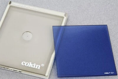 83mm x 83mm COKIN P-SERIES FILTER P021 Wratten 80B Blue Color Correction w/Case  - Image 1 of 2