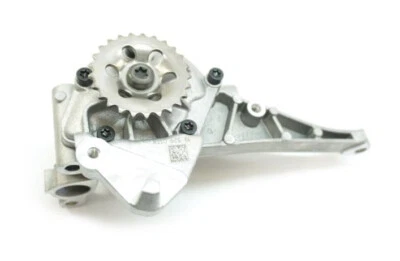 Bomba de aceite de motor original Mercedes Benz W207 W164 W211 W203 R171 NUEVA 2721800701 Foto 1 de 4