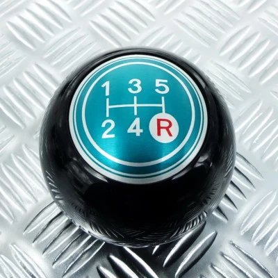 SHIFT KNOB 5 SPEED GREEN MANUAL MT 8MM 12 MM  Foto 1 de 2