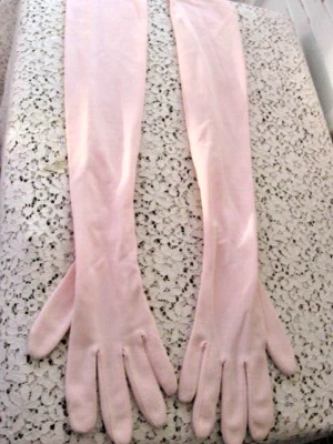HERMOSOS GUANTES FORMALES DE ÓPERA DE NAILON DE ALGODÓN CON BOTONES ROSA PÁLIDO DE 22" DE LARGO Foto 1 de 4