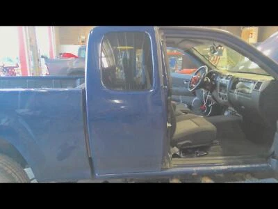 Used Rear Right Door Assembly Rear Side fits: 2010 Chevrolet Colorado Extended C Foto 1 de 4