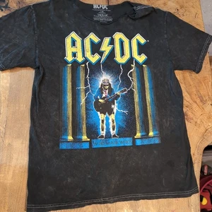 AC DC Who Made Who Tour '86 Shirt Rock Band Tee - Vintage Distressed Style 2023 - Bild 1 von 5
