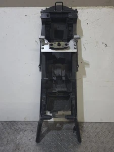 SUZUKI GSXR 600 750 2004-2005 OEM SUBCHASIS TRASERO MONTAJE RECTO - Imagen 1 de 22