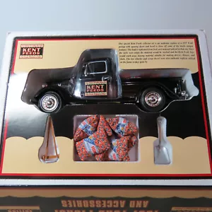 Crown Premiums Kent Feed 1937 Ford Pickup & Accessories 1/25 KF-37FordDPT001-B - Picture 1 of 6