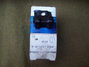 NOS Ford ARMREST ARM REST CLIP RETAINER MUSTANG PINTO 1973 1974 1975 1976 1977  - Picture 1 of 2