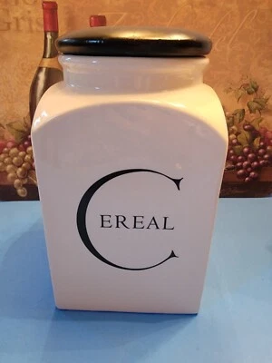 FAIRMONT & MAIN SCRIPT Cereal Canister Utensil Storage Jar  9" h - Imagem 1 de 4