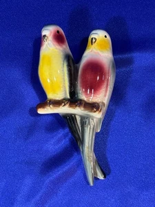 Vintage Royal Copley Pottery 7.5" Love Birds Parakeets Wallpocket - Picture 1 of 2