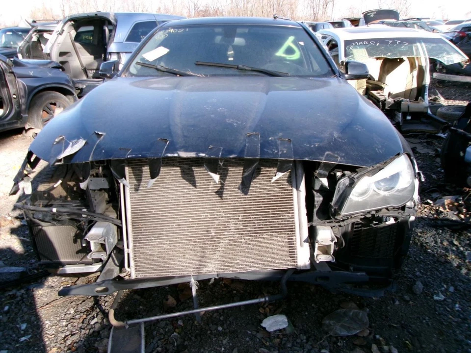 Cinturón de seguridad cubo delantero conductor retractor se adapta a 11-16 BMW 528i 1502555 Foto 1 de 4