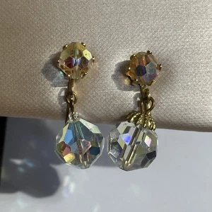 Vintage Gold Tone Crystal Beaded Dangle  Clip On Earrings Jewelry Gar5-53 - Picture 1 of 6