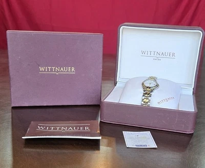 Reloj Mujer Wittnauer Laureado Dorado Doble Tono HT8217 Suizo Con Caja Foto 1 de 4