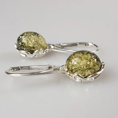 Orecchini classici piccoli orecchini color ambra verde regalo per la mamma - Immagine 1 di 4