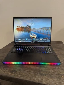 MSI Raider GE68HX Gaming Laptop: Intel Core i9-13950HX, GeForce RTX 4060 - Picture 1 of 4