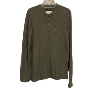 St. John's Bay Dark Green Textured Long Sleeve Henley Shirt Men's Size Small - Picture 1 of 4