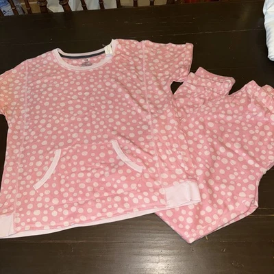 SECRET TREASURES PINK WHITE POLKA DOTS SIZE M(8-10) PAJAMAS NEW - Image 1 of 4