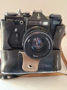 Zenit Soviet Camera & Leather Case Olympics Helios EM Moscow Olympics 1980 - Picture 1 of 9