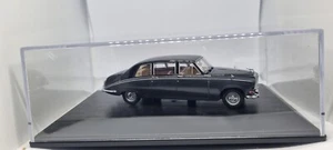 1/43 Scale Model Daimler DS240 Limousine Black/Grey Oxford Diecast DS003 - Picture 1 of 12