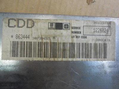 Buick Century 1983 3,0 L 1226024 863444 30739615 módulo de computadora de motor ECU ECM Foto 1 de 3