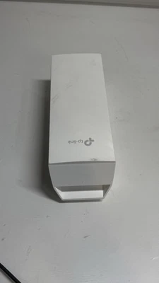TP-Link CPE210 | 2.4GHz High Power 300Mbps Wireless Outdoor Access Point / CPE - Image 1 of 4