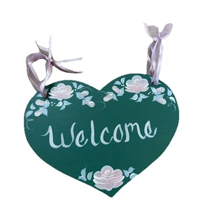 LIEBLING handbemaltes herzförmiges WILLKOMMENSSCHILD aus Holz mit rosa Rosenband zum Aufhängen - Bild 1 von 8