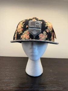 Los Angeles Kings Hat Mens One Size Black Floral American Needle Snapback NHL - Picture 1 of 9
