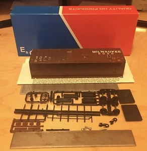 E&C Shops HO. Milwaukee 50' High Cube Plug Dr Kastenwagen 4511 1503-1 Versand inkl. - Bild 1 von 3