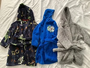 3x Restposten Paket Jungen Next/George Morgenmantel Toy Story Alter 3-4/4-5/5-6 - Bild 1 von 8