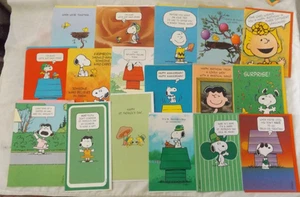 Lot of 17 Vintage Hallmark PEANUTS Greeting Cards Unused - Picture 1 of 6