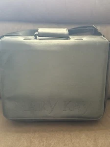 Große Mary Kay Beratertasche mit 4 herausnehmbaren Klarsichtbeuteln - Bild 1 von 11