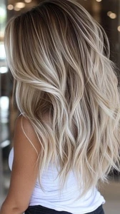 Ash Brown to Sandy Blonde Balayage Highlight 13x4 Lace Front 100% Human Hair Wig - Imagen 1 de 4