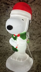 Peanuts Christmas  Snoopy Holding Candy Cane Lighted Tabletop Blow Mold NWT 14" - Picture 1 of 9