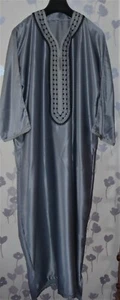 MENS TRADITIONAL  DJELLABA / ROBE ~ SILVER GREY SATIN 52" WIDE x 54" LONG - Picture 1 of 6