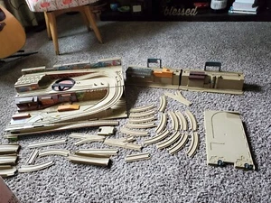 Hot Wheels Sto n Go Railroad 1983 Amtrak SuperRails sets - Picture 1 of 19