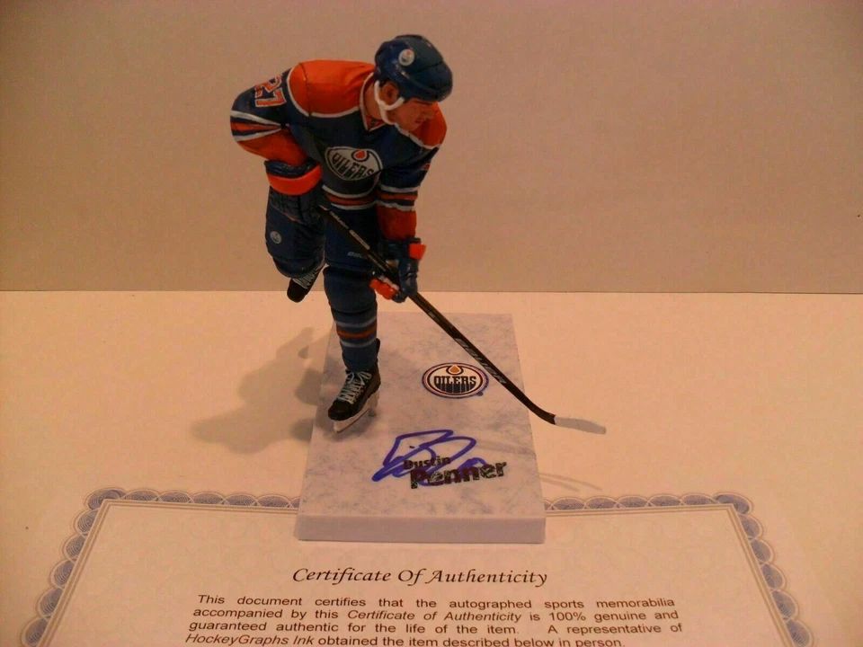 Дастин Пеннер с автографом Edmonton Oilers McFarlane сертификат подлинности ОЧЕНЬ ХОРОШИЙ АВТОГРАФ! - Изображение 1 из 4