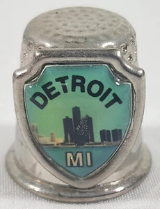 Vintage Detroit Michigan Metal Shield Souvenir Thimble - Picture 1 of 3