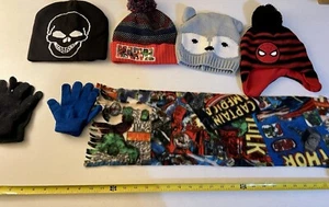 Marvel Kids Winter Hat Scarf Gloves Set – Warm Superhero Cold Weather Accessory - Picture 1 of 5