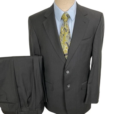 Jos A Bank Signature Gold Suit Mens 38R 32W 32L Black Pinstripe Gordon Wool Flaw - Image 1 of 4