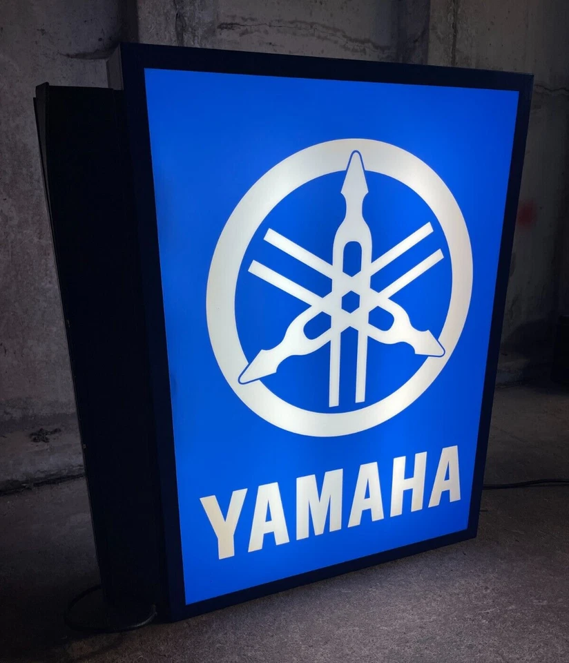 Letrero iluminado de doble cara Yamaha concesionario de motocicletas sala de exposición garaje Foto 1 de 4